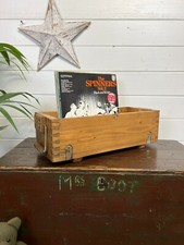 Kleine Holzkiste rustikal